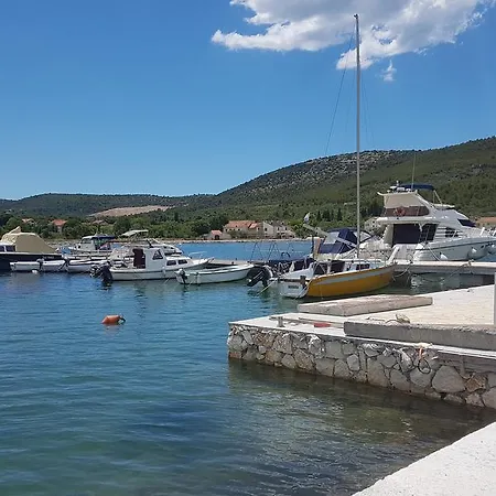Adis * Sibenik